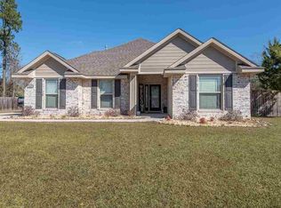 7263 Farmers Rd, Pensacola, FL 32526