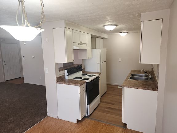 5th image of 3800 Charbonnet Ct