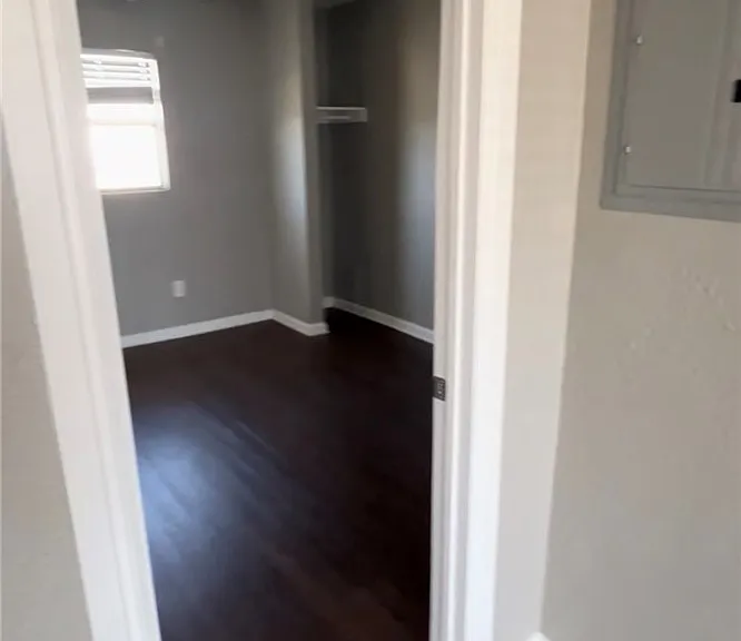 5163 Pickford St #4 — Photo 8