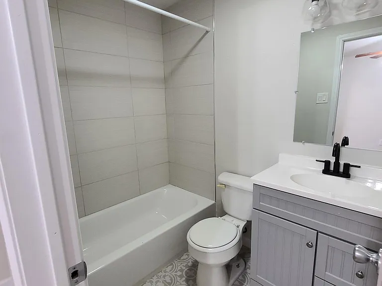 5011 San Jacinto St #104 — Photo 7