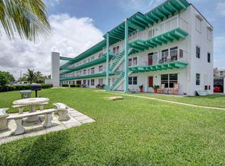 219 Lakeview Ave APT 103, Lantana, FL 33462