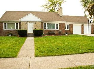 3626 Beverly Dr, Toledo, OH 43614