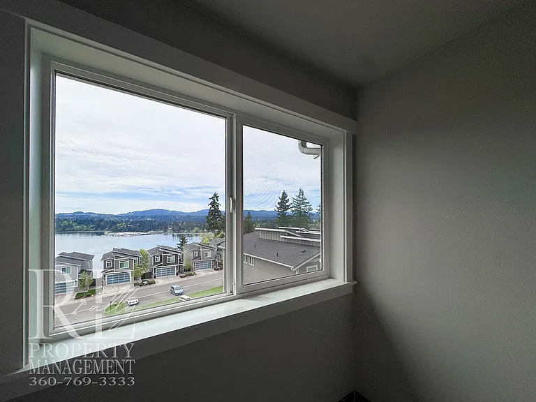 131 Blackfish Ct — Photo 32