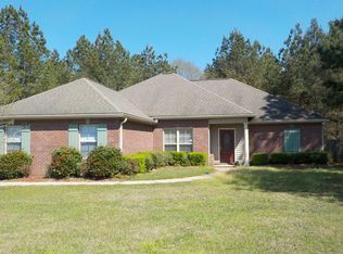 181 Latigo Loop, Sumrall, MS 39482