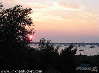 61 Monomoy Rd, Nantucket, MA 02554