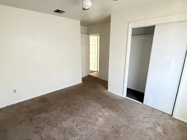 1316 E California Ave #B — Photo 7
