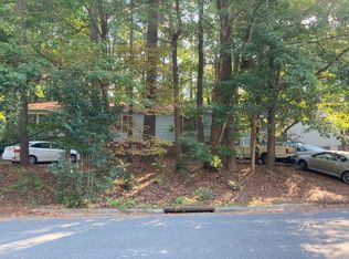 829 Barringer Dr, Raleigh, NC 27606