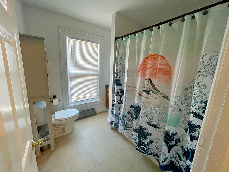 49 Warren St #B — Photo 26