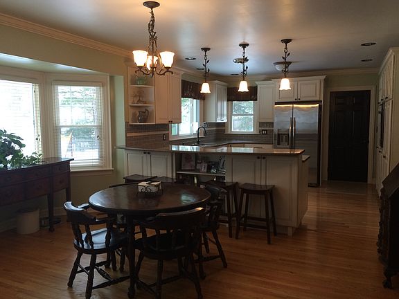 2nd image of 213 Shenley Dr
