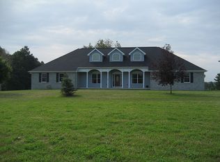 2723 Battle Creek Rd, Charlotte, MI 48813