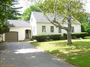 328 Greely Rd, Cumberland, ME 04021