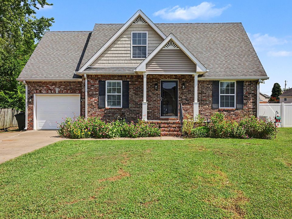 1st image of 431 Princeton Dr