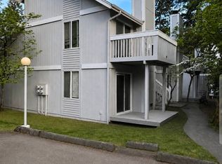 34002 1st Cir S, Federal Way, WA 98003