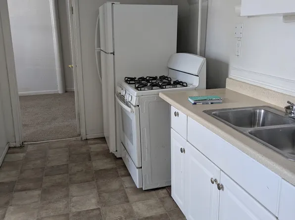 303 S 5th St #6, Klamath Falls, OR 97601