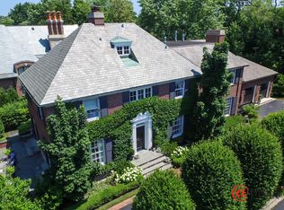 809 Greenleaf Ave, Glencoe, IL 60022