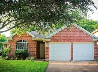 3218 Millers Oak Ln, Sugar Land, TX 77498