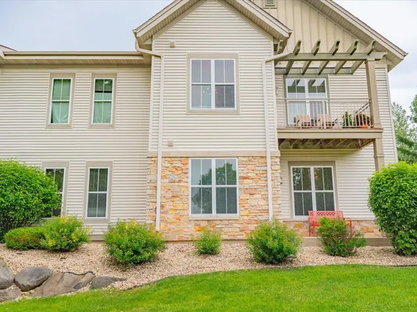 533 Commerce Dr Unit 102, Madison, WI 53719