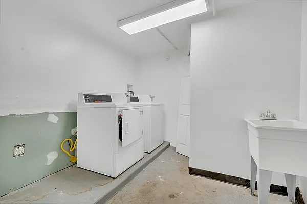 Rented by Compass | media 6