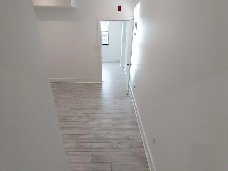 1169 N Hope St #1C — Photo 14