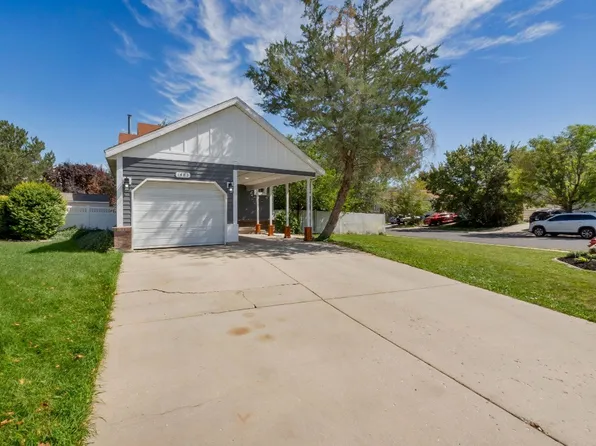 1384 W Countrywood Ln, West Jordan, UT 84088