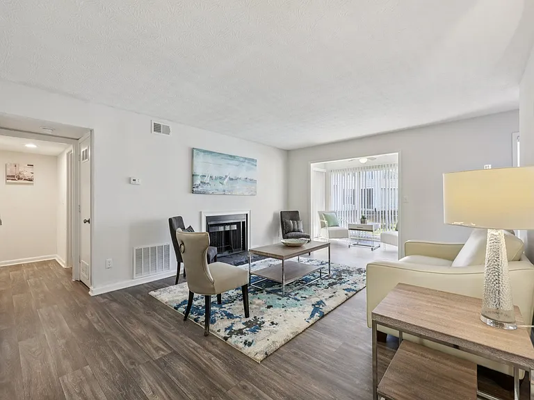 Birch Run Apartments — Photo 10