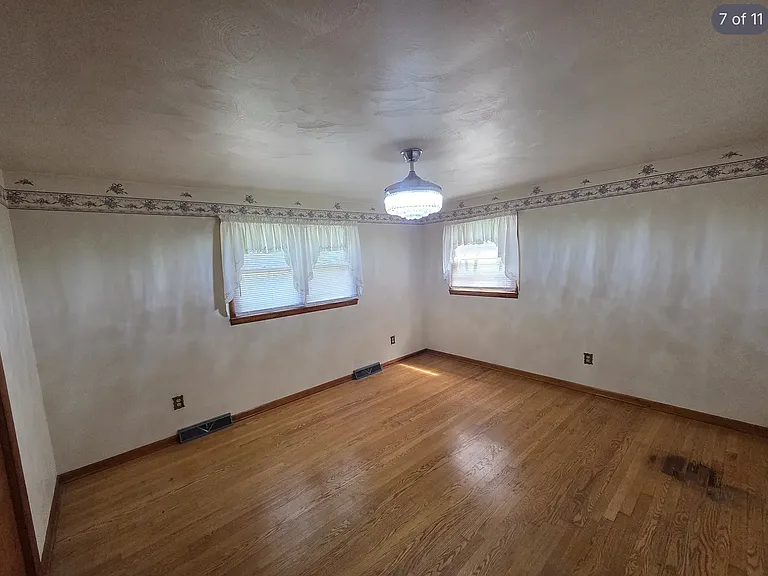 219 Sunset Dr — Photo 6