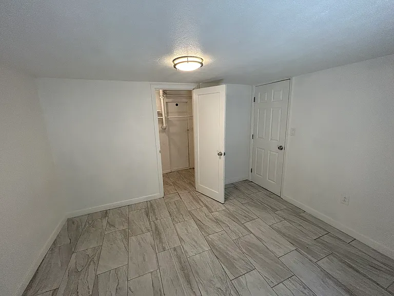 Bedroom to Closet Door.