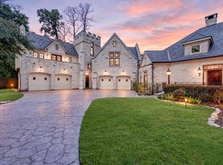 728 Crestbend Dr, Houston, TX 77042
