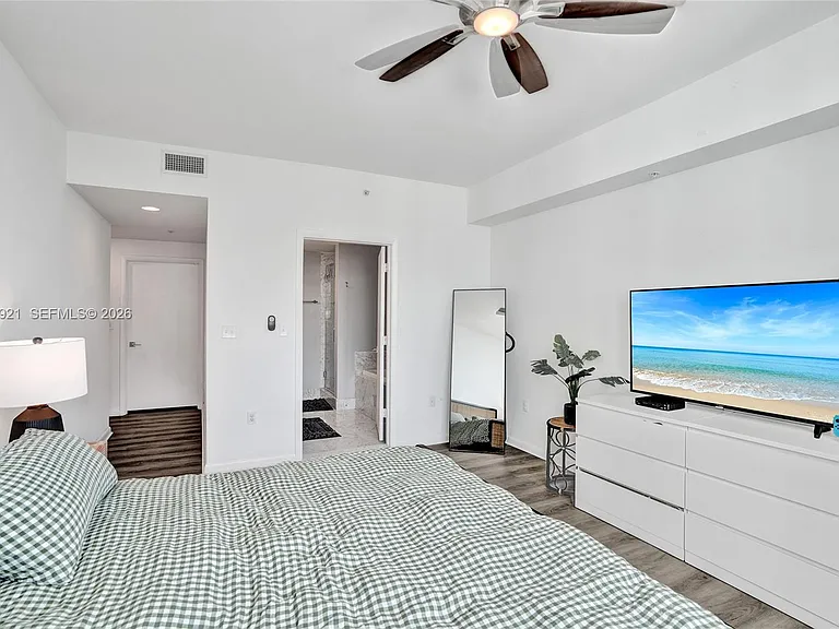 244 Biscayne Blvd #3409 — Photo 21