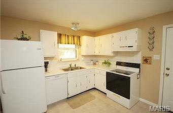 5th image of 109 Green Acres Dr