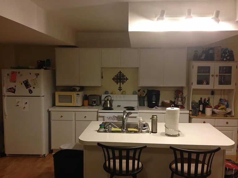 2416B Vesson Ave — Photo 5