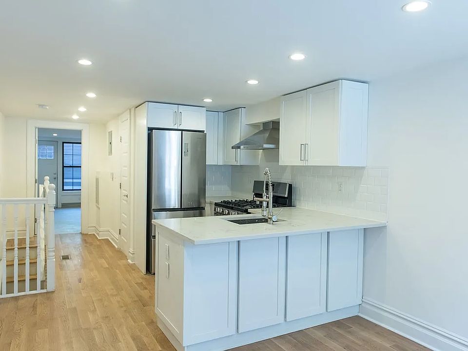 1st image of 89 Maujer St Unit B