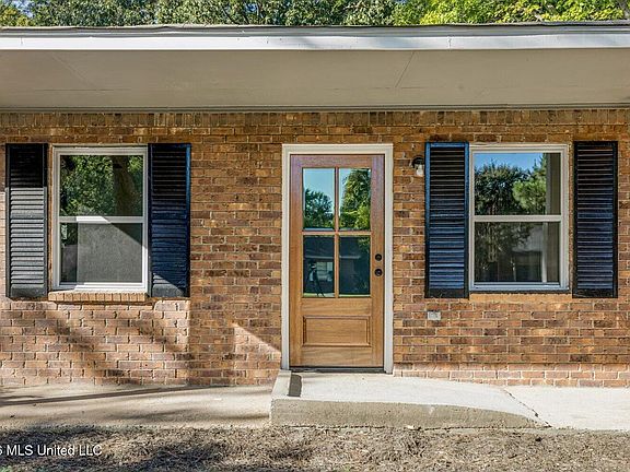 5th image of 6445 Heather Rd