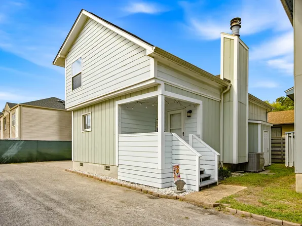 1609-C Edge Dr., North Myrtle Beach, SC 29582