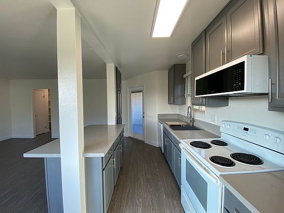 5th image of 3969 Adams St #B206