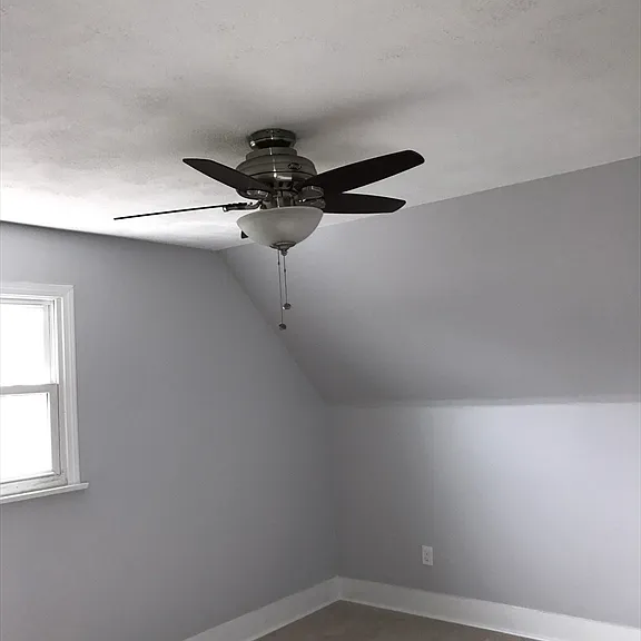 12 Henry St #2 — Photo 23
