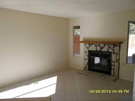 2nd image of 10383 Shahaptian Ave