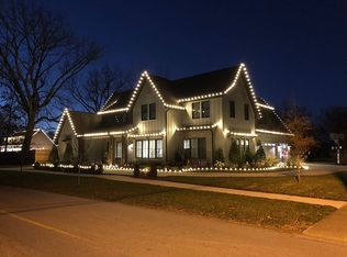 700 SW 2nd St, Bentonville, AR 72712