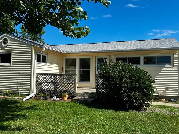 1509 Davis Ave, Grinnell, IA 50112