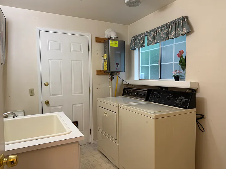 14115 NE 71st Pl — Photo 12