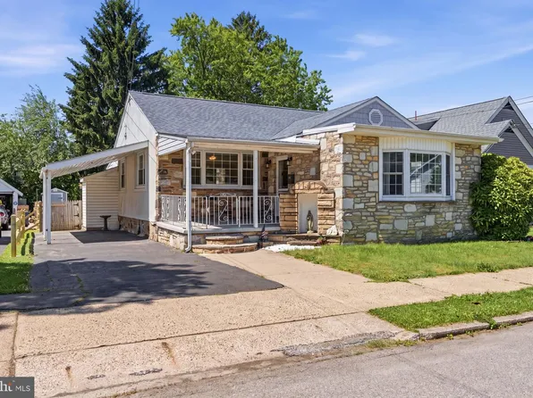 712 Benson St, Philadelphia, PA 19111