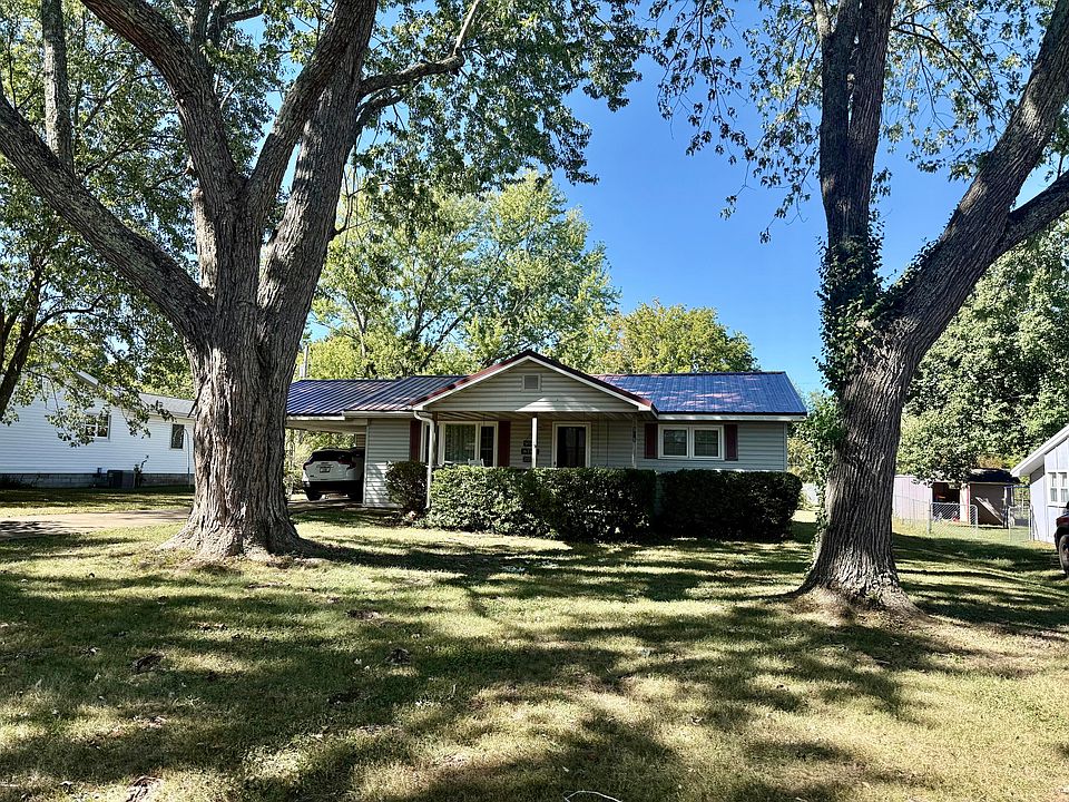 1st image of 305 Cherry Street