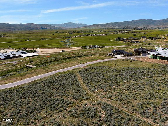 5th image of 910 Wasatch View Dr #13