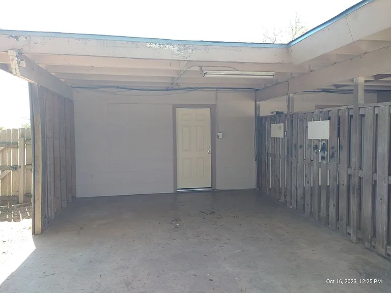 359 Waxwood Ln — Photo 12