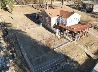 180 Saint Joseph St, Forsyth, MO 65653