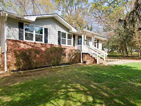 2nd image of 108 Oakway Dr
