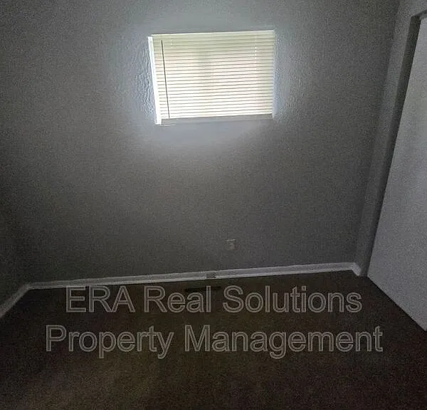 2236 Brentnell Ave — Photo 24
