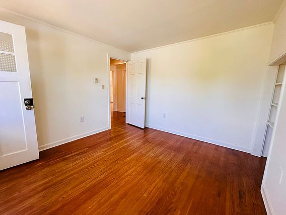 5th image of 512-2 Fairview Ave