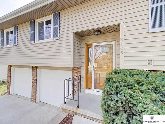2nd image of 2105 Lucille Dr