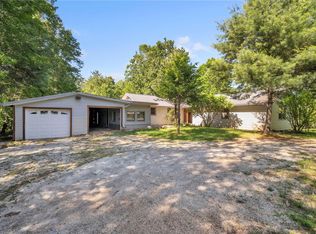 466 Whetstone Rd, Mountain Rest, SC 29664